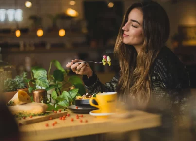 How to Ease Menstrual Pain Through Nutrition